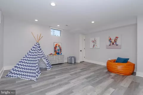 Other - 136 Dumbarton Rd, Baltimore, MD 21212 photo 6 of 13