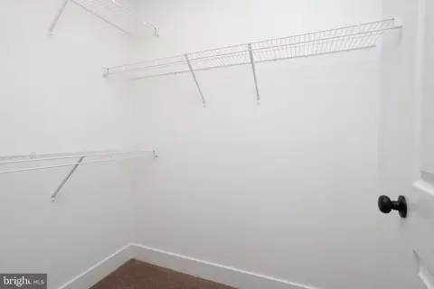 Entry Way - 2905 Sparrows Point Rd, Sparrows Point, MD 21219 photo 6 of 7