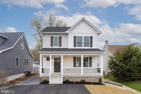 2905 Sparrows Point Rd, Sparrows Point, MD 21219