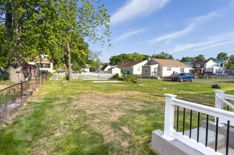 Exterior - 2905 Sparrows Point Rd, Sparrows Point, MD 21219 photo 5 of 5