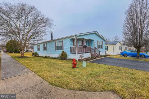 1315 Sleepy Hollow Ln, Middle River, MD 21220
