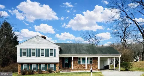 11 Bromley Ct, Lutherville Timonium, MD 21093