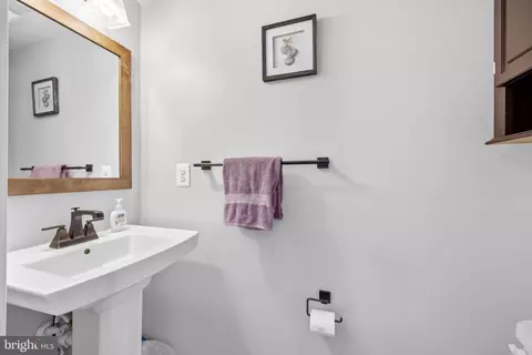 Bath - 6312 Osterley St, Middle River, MD 21220 photo 1 of 3