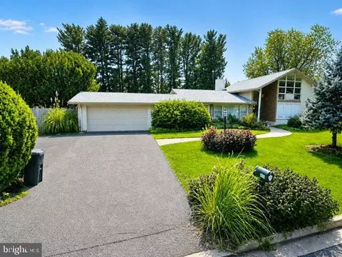 3501 Old Post Dr, Pikesville, MD 21208