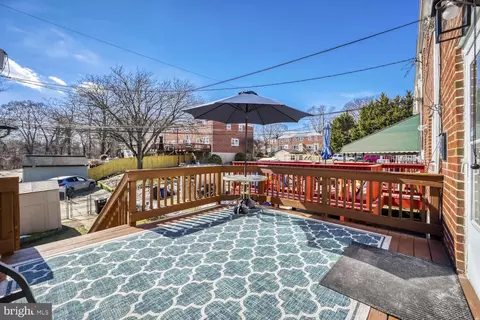 Exterior - 1009 Circle Dr, Halethorpe, MD 21227 photo 3 of 4