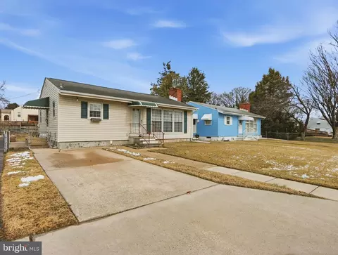 2812 Florida Ave, Halethorpe, MD 21227