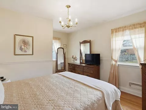 Bedroom - 2812 Florida Ave, Halethorpe, MD 21227 photo 4 of 5