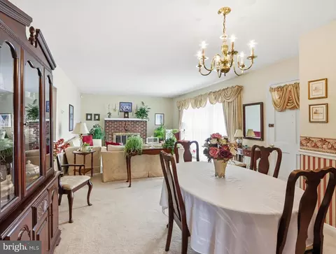 Dining - 2812 Florida Ave, Halethorpe, MD 21227 photo 1 of 1