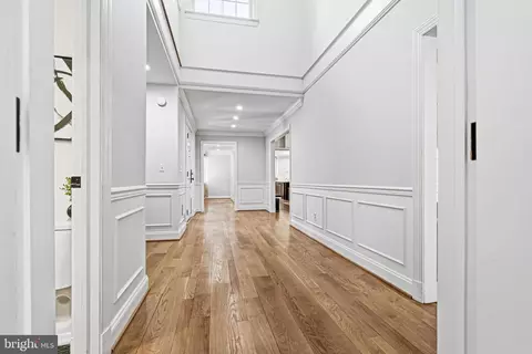 Entry Way - 901 Navy Rd, Towson, MD 21204 photo 2 of 6