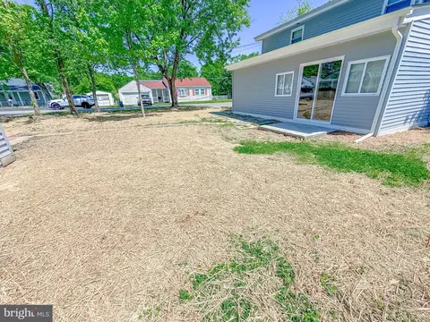 Exterior - 66 Transverse Ave, Middle River, MD 21220 photo 5 of 7