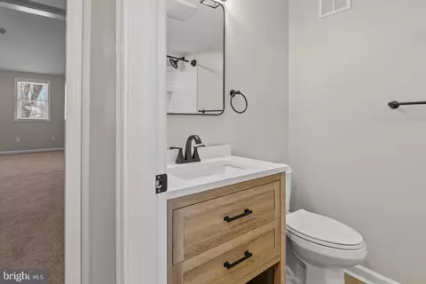 Entry Way - 66 Transverse Ave, Middle River, MD 21220 photo 10 of 12