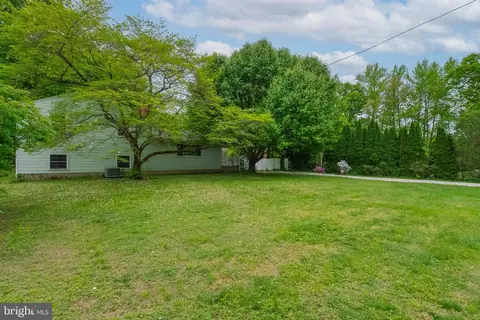 Exterior - 12709 Eastern Ave, Middle River, MD 21220 photo 14 of 19