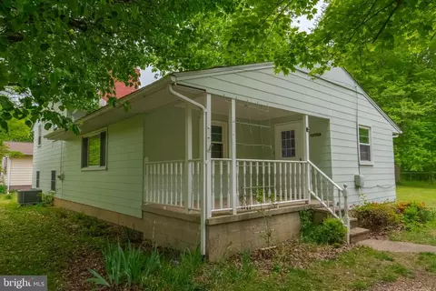 Exterior - 12709 Eastern Ave, Middle River, MD 21220 photo 5 of 19