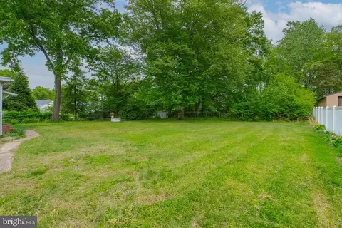 Exterior - 12709 Eastern Ave, Middle River, MD 21220 photo 12 of 19