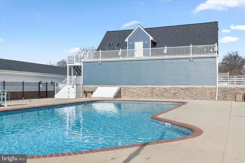 Exterior - 4049 Rustico Rd, Middle River, MD 21220 photo 10 of 12
