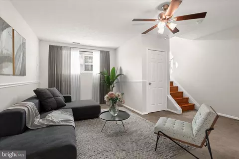 Living - 4049 Rustico Rd, Middle River, MD 21220 photo 6 of 8