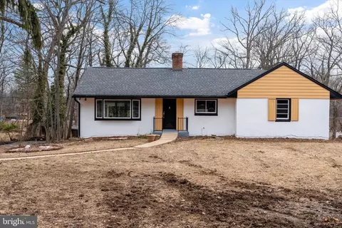 4021 Villa Nova Rd, Pikesville, MD 21207