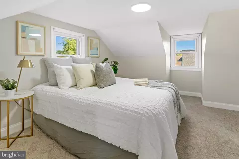Bedroom - 1237 Willow Rd, Dundalk, MD 21222 photo 5 of 8
