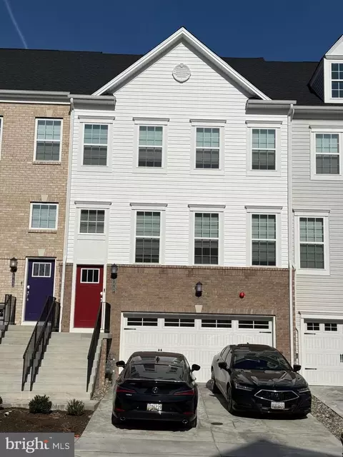 1721 Water Crossing Rd, Pikesville, MD 21208