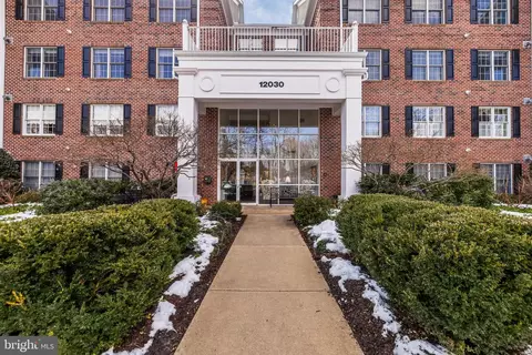 12030 Tralee Rd #206, Lutherville Timonium, MD 21093