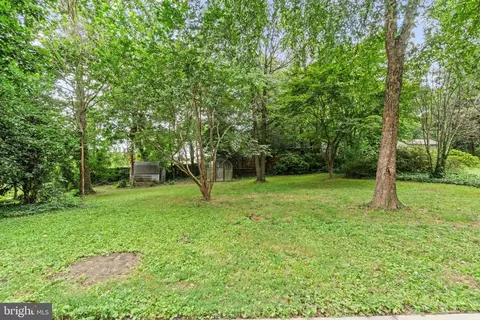 Exterior - 6504 Crestwood, Baltimore, MD 21239 photo 5 of 7