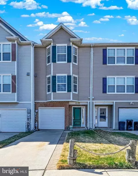 Exterior - 660 Hunting Fields Rd, Middle River, MD 21220 photo 10 of 10