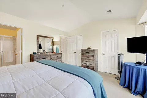 Bedroom - 660 Hunting Fields Rd, Middle River, MD 21220 photo 3 of 4