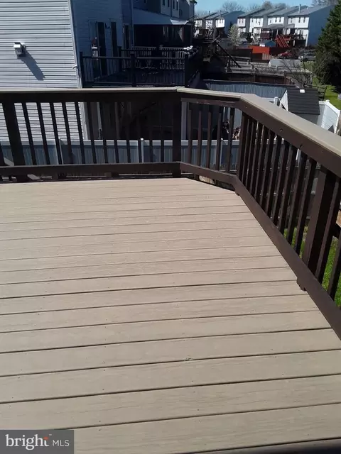 Exterior - 660 Hunting Fields Rd, Middle River, MD 21220 photo 3 of 10