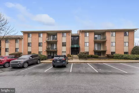 1104 Lisadale Cir #1D, Baltimore, MD 21228