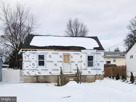 3806 Baltimore St, Halethorpe, MD 21227