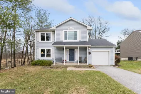 5 Station Circle Ct, Owings Mills, MD 21117