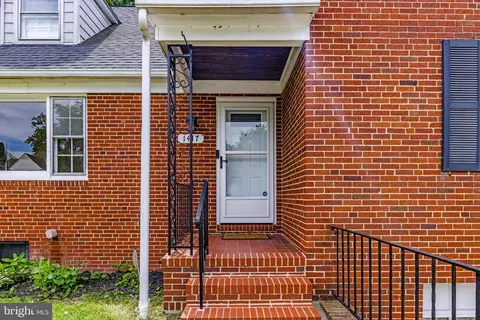 1417 Glendale Rd, Baltimore, MD 21239 photo 3
