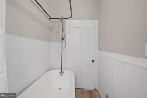 Bath - 5713 1st Ave, Halethorpe, MD 21227 photo 1 of 1