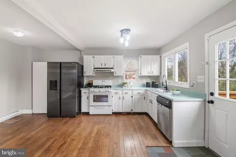 Kitchen - 5713 1st Ave, Halethorpe, MD 21227 photo 3 of 3