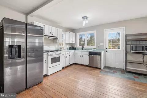 Kitchen - 5713 1st Ave, Halethorpe, MD 21227 photo 1 of 3