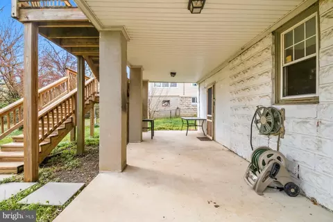 Exterior - 5713 1st Ave, Halethorpe, MD 21227 photo 4 of 6