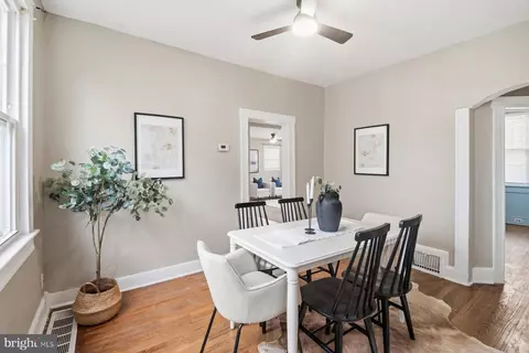 Dining - 5713 1st Ave, Halethorpe, MD 21227 photo 3 of 3