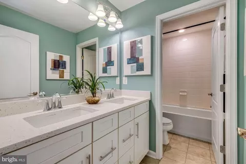 Bath - 4004 Milner Rd, Nottingham, MD 21236 photo 1 of 2
