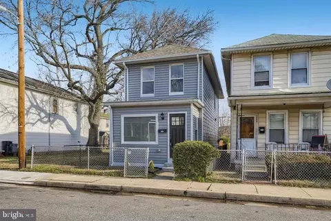 117 East Ave, Dundalk, MD 21222
