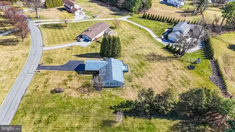 View/Area - 14005 Foxland Rd, Phoenix, MD 21131 photo 8 of 13