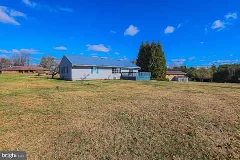 Exterior - 14005 Foxland Rd, Phoenix, MD 21131 photo 3 of 7