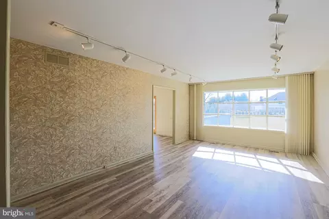 Living - 14005 Foxland Rd, Phoenix, MD 21131 photo 3 of 5