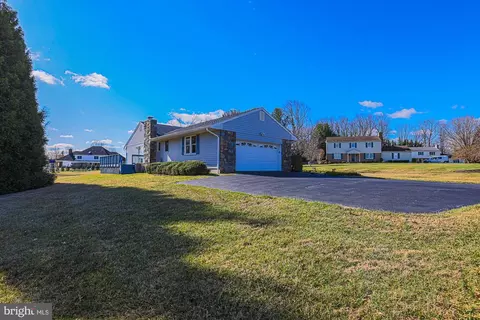 Exterior - 14005 Foxland Rd, Phoenix, MD 21131 photo 2 of 7