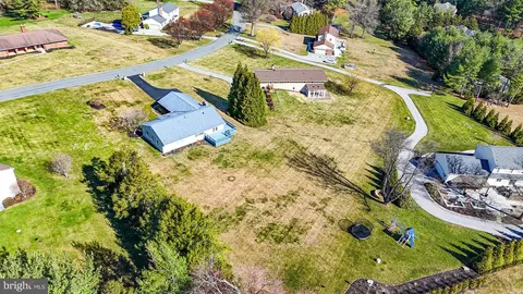View/Area - 14005 Foxland Rd, Phoenix, MD 21131 photo 7 of 13