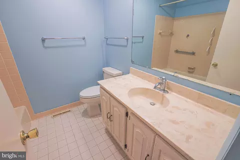 Bath - 14005 Foxland Rd, Phoenix, MD 21131 photo 2 of 4