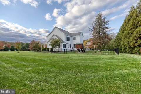 Exterior - 3997 Manor Oaks Rd, Phoenix, MD 21131 photo 11 of 12