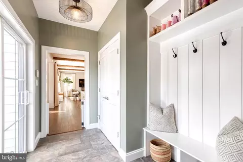 Entry Way - 3997 Manor Oaks Rd, Phoenix, MD 21131 photo 10 of 17