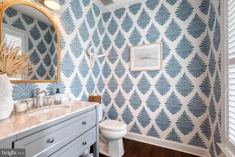 Bath - 3997 Manor Oaks Rd, Phoenix, MD 21131 photo 1 of 6