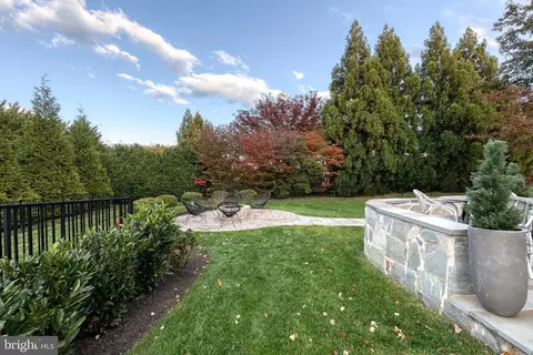 Exterior - 3997 Manor Oaks Rd, Phoenix, MD 21131 photo 6 of 12