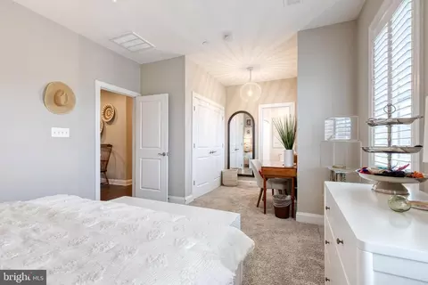 Bedroom - 3997 Manor Oaks Rd, Phoenix, MD 21131 photo 7 of 9